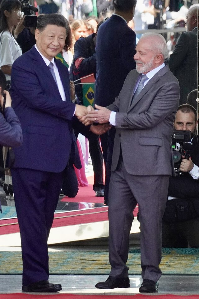 Presidents Xi Jinping of China and Lula da Silva of Brazil