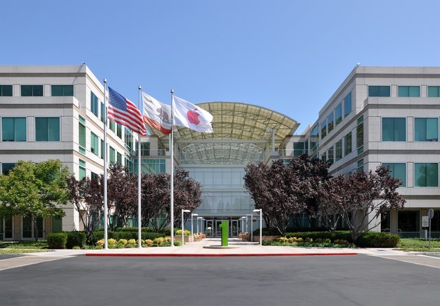 Apple profiting during coronavirus: Photo Joe Ravi