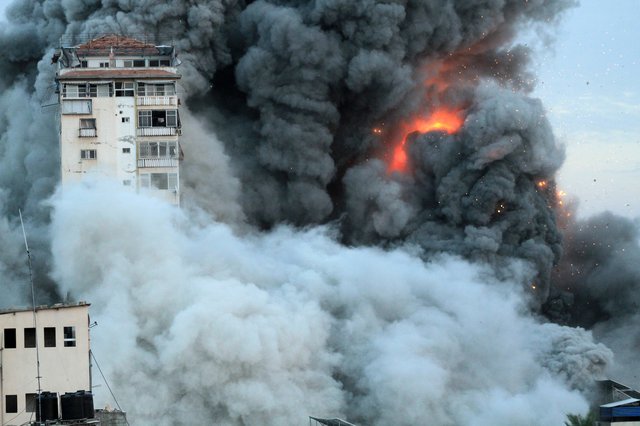 Palantir assisting genocide in Gaza. Photo by Ali Hamad