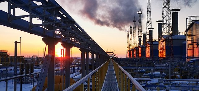 Zapolyarnoye oil and gas field, Russia photo by Chursaev13